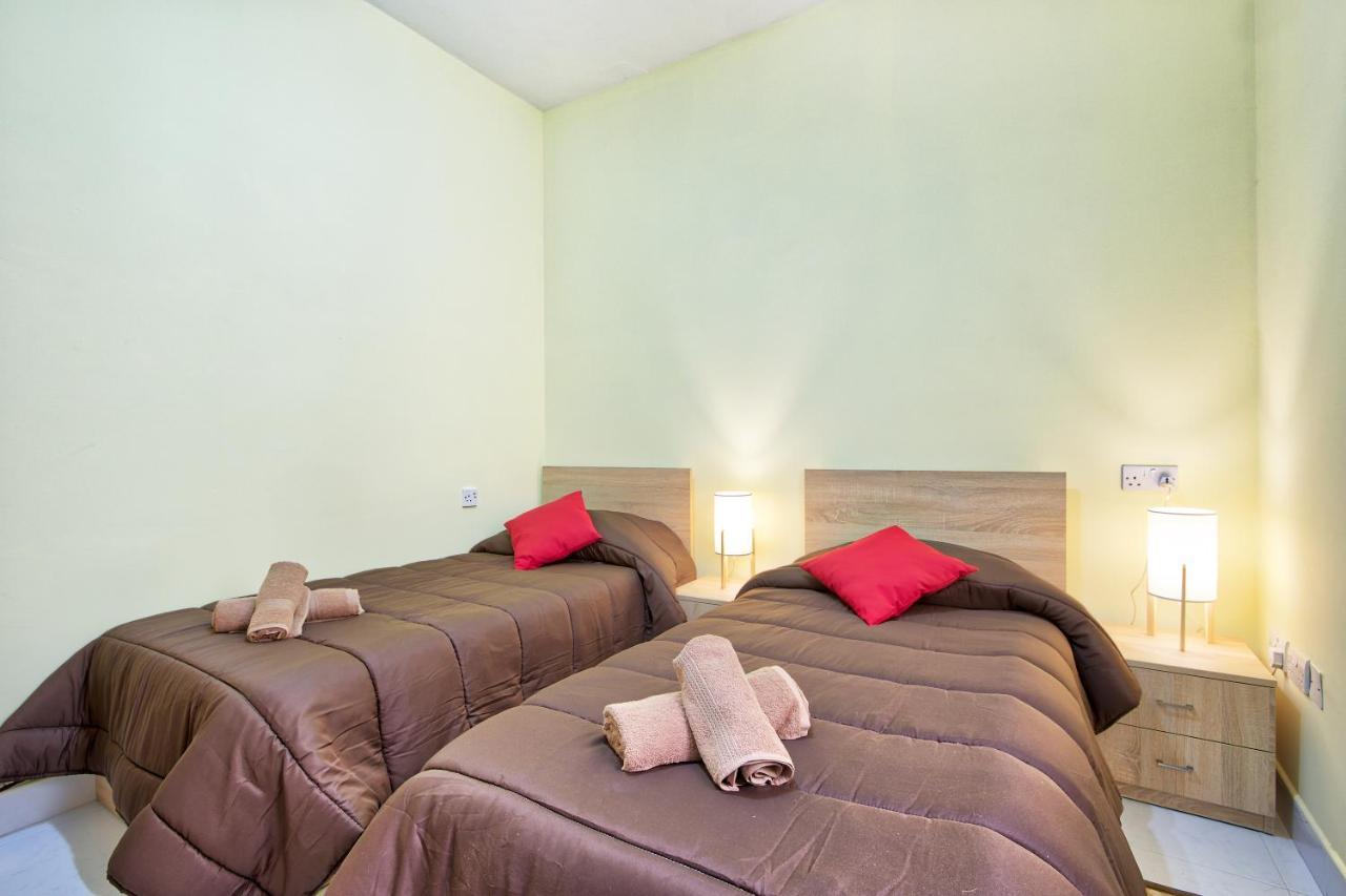 119/4 - Sea View Apartment - 3 Bedrooms Xghajra Exterior foto